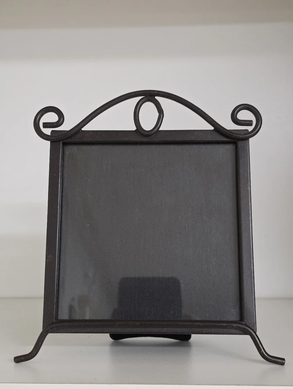 Fetco Home Decor Black Ornate Scroll Picture Frame